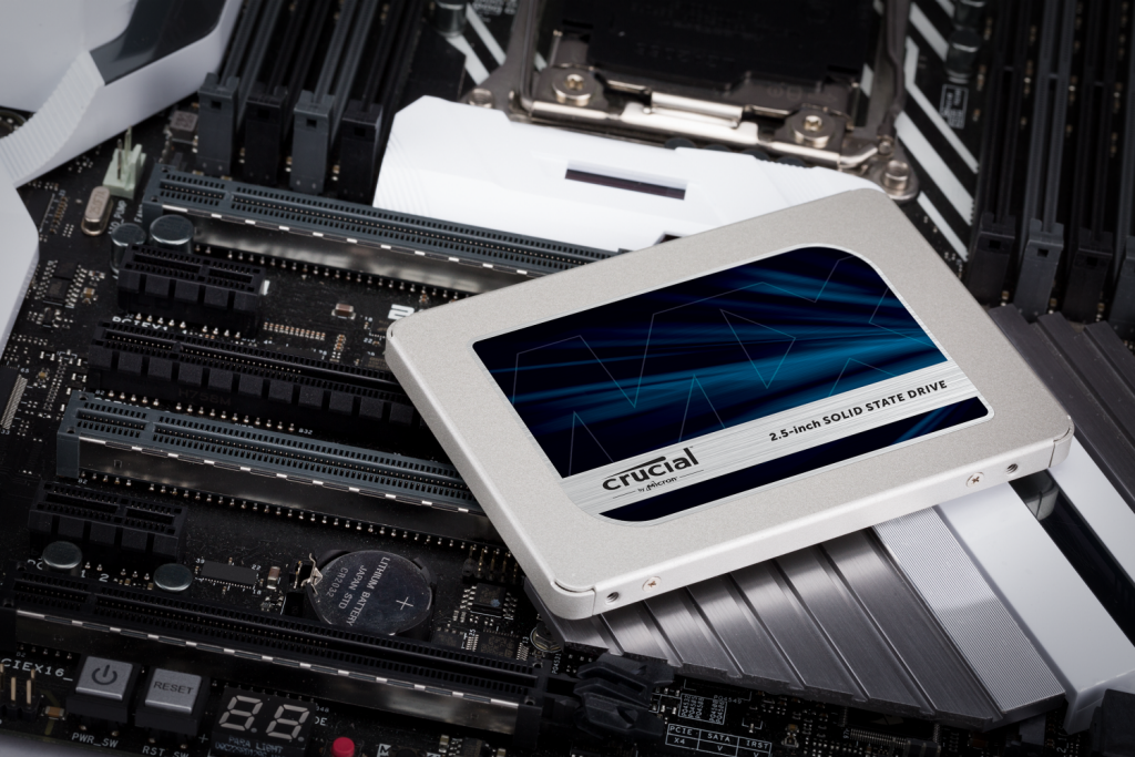💾 RECOMANDAREA ZILEI: SSD Crucial MX500 500GB SATA-III